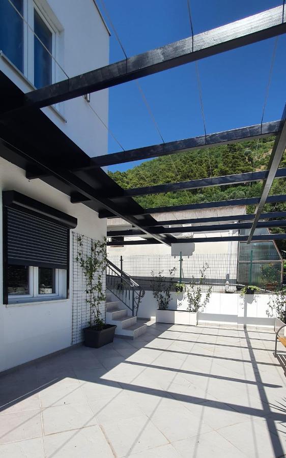 Villa D&B بودفا المظهر الخارجي الصورة