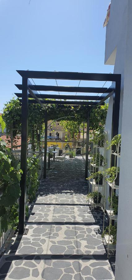 Villa D&B بودفا المظهر الخارجي الصورة
